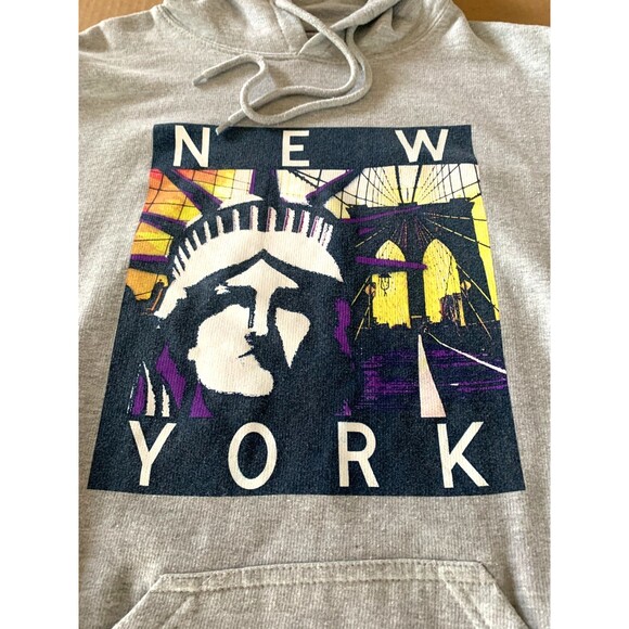 Vintage Point Sports New York City Hoodie Statue of Liberty Sz Medium Art Deco - Picture 2 of 9